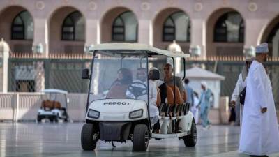 في مشهد روحاني.. أسر الشهداء يودعون الأراضي المقدسة بدعوات لمصر وذويهم