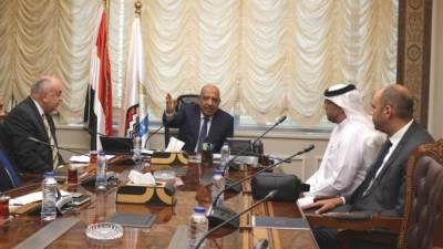 وزير قطاع الأعمال يبحث مع "العربية للاستثمار والإنماء الزراعي" فرص التعاون والاستثمار في توشكى