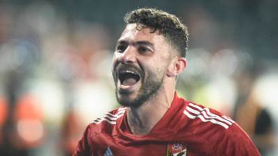 ياسر إبراهيم: التجديد مع الأهلي لا يحتاج للتفكير