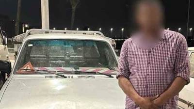 إلقاء القبض على السائق المتهم بتحطيم سيارات بصلاح سالم
