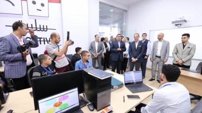 وزير الاتصالات يزور مركز إبداع مصر الرقمية "كريتيفا" بجامعة المنوفية