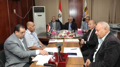 وزير التعليم ومحافظ سوهاج يتابعان سير الامتحانات من غرفة عمليات مديرية التعليم بالمحافظة