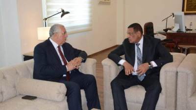 وزيرا التنمية المحلية والزراعة يتابعان ملفات الحفاظ على الأراضي الزراعية