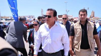 وزير الصحة يتفقد مقر حملة «100 يوم صحة» بـ«رأس التين» ويوجه بتكثيف الخدمات