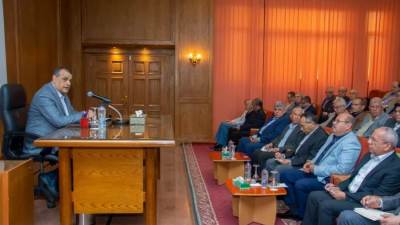 الوزير "محمد صلاح" يوجّه بضرورة تطوير منظومة العمل بالشركات والوحدات