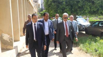 وزير العمل يتفقد المركز القومي للسلامة والصحة المهنية