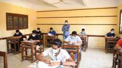 التعليم تضبط حالتى غش بامتحان الديناميكا للثانوية العامة 2023