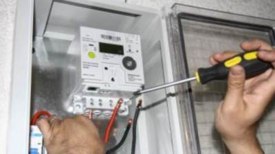 حبس سنة وغرامة تصل لـ200 ألف عقوبة تكرار جريمة سرقة التيار الكهربائى