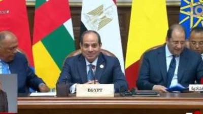 بدء الجلسة الافتتاحية لقمة دول جوار السودان بحضور الرئيس السيسي