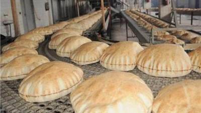 انتظام صرف الخبز للمصطافين في المحافظات الساحلية دون التقيد بمكان صدور البطاقة