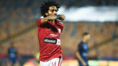 الاهلي يتفوق على الزمالك بثلاثية في الشوط الاول 