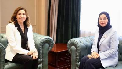 وزيرة الثقافة تستقبل سفيرة البحرين بالعاصمة الإدارية الجديدة
