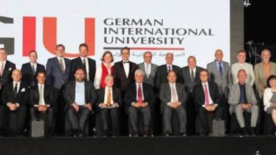 وزير التعليم العالي يشهد حفل تخريج أول دفعة من الجامعة الألمانية الدولية بالعاصمة الإدارية