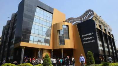 اتحاد الكرة يخطر الإسماعيلي بإيقاف القيد