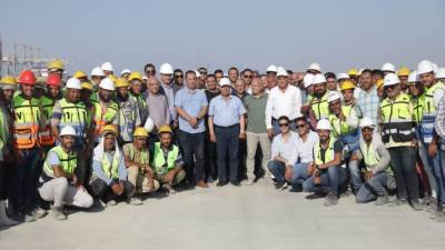 وزير النقل يتفقد مشروع استكمال تطوير ميناء السخنة ويتابع اللمسات النهائية لمحطة حاويات "هاتشيسون"