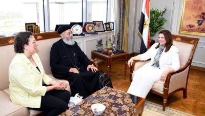 وزيرة الهجرة: فخورة بنجاحات المصريين بالخارج وحرصهم علة خدمة الوطن