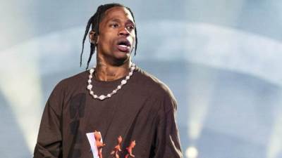 طارق الشناوي: أؤيد إقامة حفل ترافيس سكوت بمصر.. الرجل مؤمن بربنا