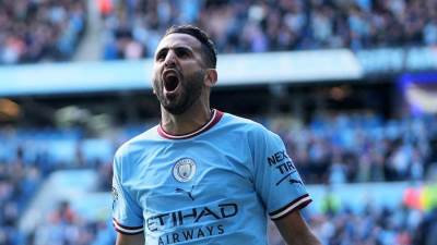 مانشستر سيتي يوافق على انتقال رياض محرز ل للأهلي السعودي.. مقابل 30 مليون إسترليني