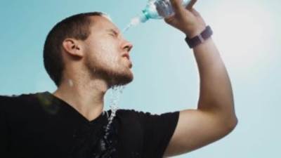 الصحة توجه عدة نصائح لحماية المواطنين من الإصابة بضربات الشمس والإجهاد الحرارى