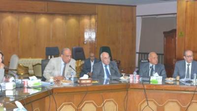 وزير قطاع الأعمال يتابع تنفيذ المصانع الجديدة في إطار مشروع تطوير صناعة الغزل والنسيج