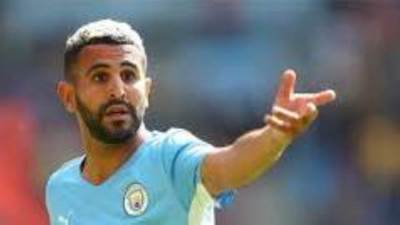 تقارير سعودية: محرز يوقع عقود انتقاله إلى الأهلي السعودي