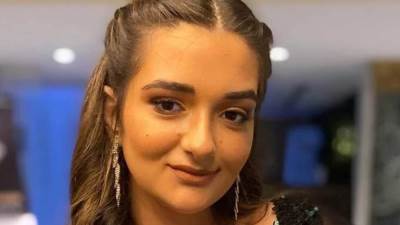 ملك أحمد زاهر: «أنا ناقص أبيع كليتي عشان أكمل يومين في الساحل»