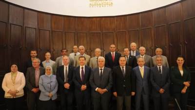 تعاون ثلاثي بين جامعة الإسكندرية وجامعة إيست لندن ومؤسسة وست هام يونايتد