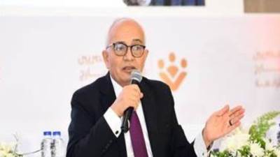 وزير التعليم: سنتيح اختبار المصريين في الخارج عبر البريد السريع عدا المرحلة الثانوية