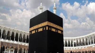 وصول أولى رحلات ضيوف الرحمن القادمين لأداء العمرة عبر مطار الملك عبدالعزيز