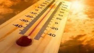 طقس اليوم شديد الحرارة بأغلب الأنحاء والعظمى بالقاهرة 36 درجة