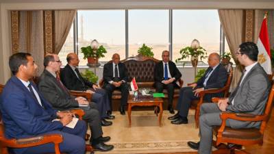 سويلم يستقبل سفير مصر لدى دولة جنوب السودان لإستعراض موقف مشروعات مصر لخدمة السودان