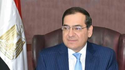 البترول تكشف تفاصيل العمل من المنزل يوم الأحد والفئات المستثناة