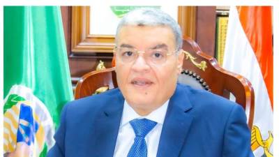 محافظ المنيا: تخفيض درجات القبول بالثانوى العام إلى 215 درجة