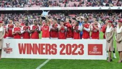 في غياب الننى.. أرسنال يتوج بكأس الإمارات الودى على حساب موناكو