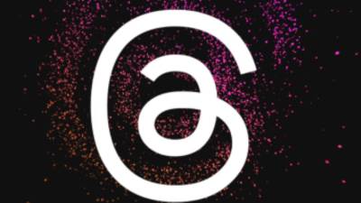 منصة X تشهد نموًا في عدد المستخدمين وسط تراجع Threads لأدنى مستوى