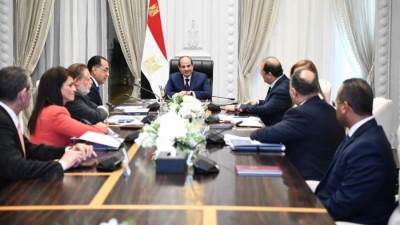 السيسي يشدد على مواصلة بذل أقصى جهد للحد من آثار الأزمة الاقتصادية العالمية علي المواطنين