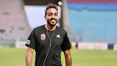 فيفا يمنح كهربا مهلة جديدة لسداد غرامة الزمالك