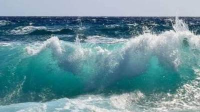 الأرصاد تحذر المصطافين: ارتفاع أمواج شواطئ الساحل الشمالي من الأربعاء حتى السبت