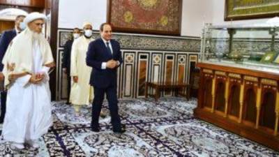 الرئيس السيسى يشكر سلطان البهرة ويؤكد: افتتاح تطوير مسجد السيدة زينب قريبًا