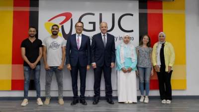 منح دراسية كاملة من الجامعتين الألمانيتين بالقاهرة والدولية لأوائل الثانوية العامة