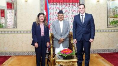 رئيس جمهورية نيبال يستقبل سفيرة مصر في كاتمندو