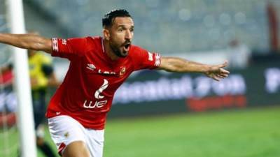 على معلول أفضل ظهير أيسر في الدوري المصري باختيار الجمهور 