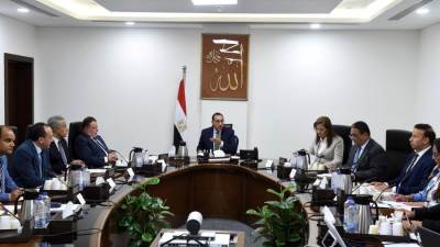 رئيس الوزراء يتابع ما يتم منحه من تيسيرات ومحفزات للمصريين بالخارج