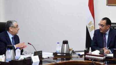 رئيس الوزراء يلتقى وزير الكهرباء لمتابعة عدد من ملفات العمل