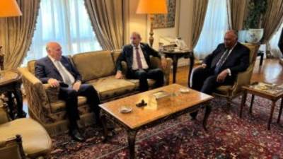 وزراء خارجية مصر والأردن والعراق يناقشون مشروعات التعاون والتكامل