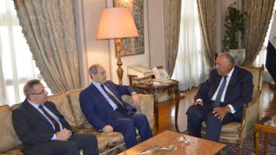 وزير الخارجية يبحث مع نظيره السورى سبل الحفاظ على سلامة سوريا الإقليمية