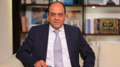 رئيس الغرفة التجارية بالجيزة يتابع منظومة الشباك الواحد