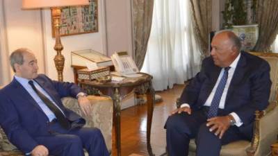 وزير الخارجية يستقبل وزيرة الخارجية السوري 