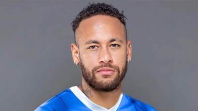 الهلال يعلن ضم النجم البرازيلي نيمار رسميا