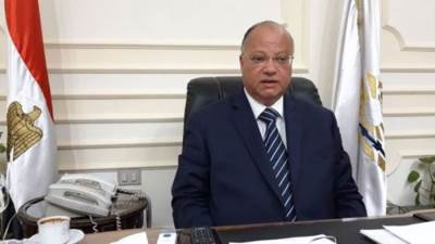 محافظ القاهرة يوجة بتكثيف الرقابة على الأسواق لحماية المستهلك